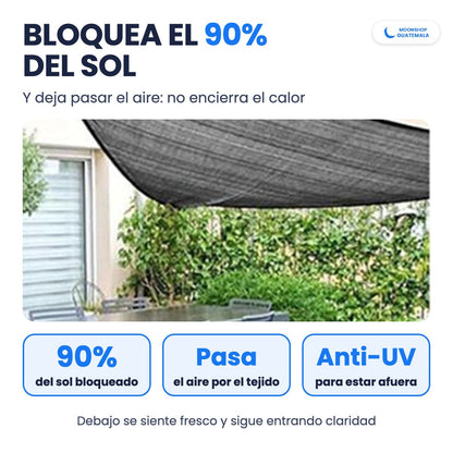 Malla sombra sarán que bloquea el 90% del sol y deja pasar el aire, colgada sobre la mesa de una terraza
